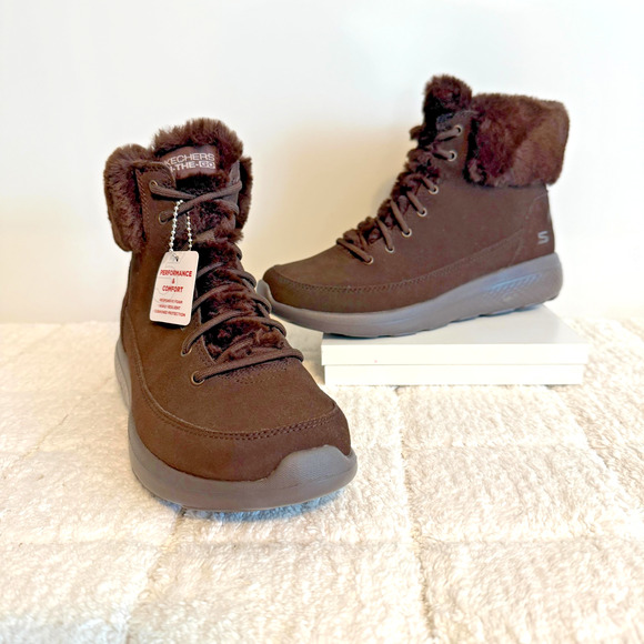 NWOT Sketchers Womens On The Go Brown Ankle Boots Size 7 Outdoors Hiking Trails - Picture 1 of 13